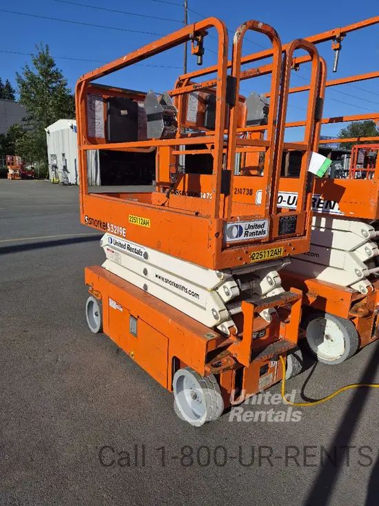 2019 Snorkel S3219E Scissor Lift