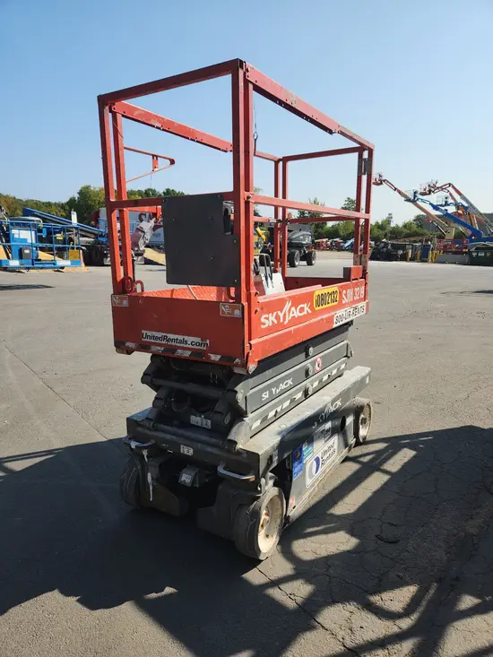 2018 Skyjack SJIII3219 Scissor Lift