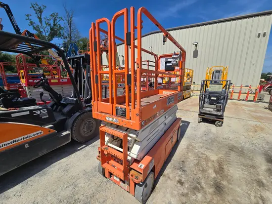2019 Snorkel S3226E Scissor Lift