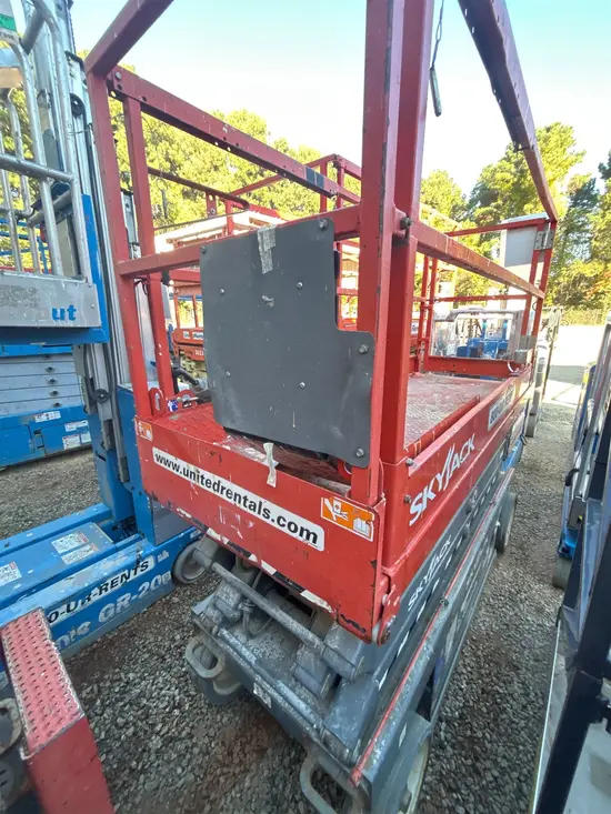 2018 Skyjack SJIII3226 Scissor Lift