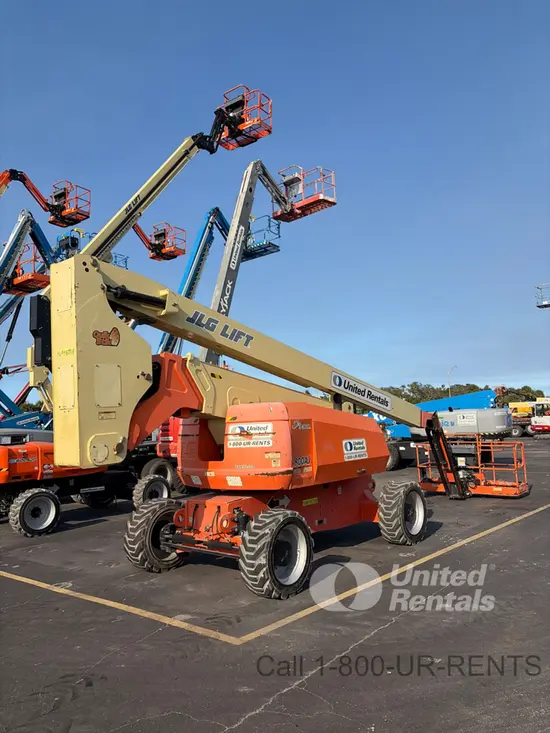 2017 JLG 800AJ Articulating Boom Lift