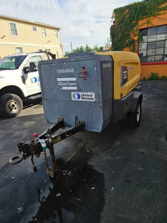2017 Atlas Copco XAS440JD T4F Air Compressor