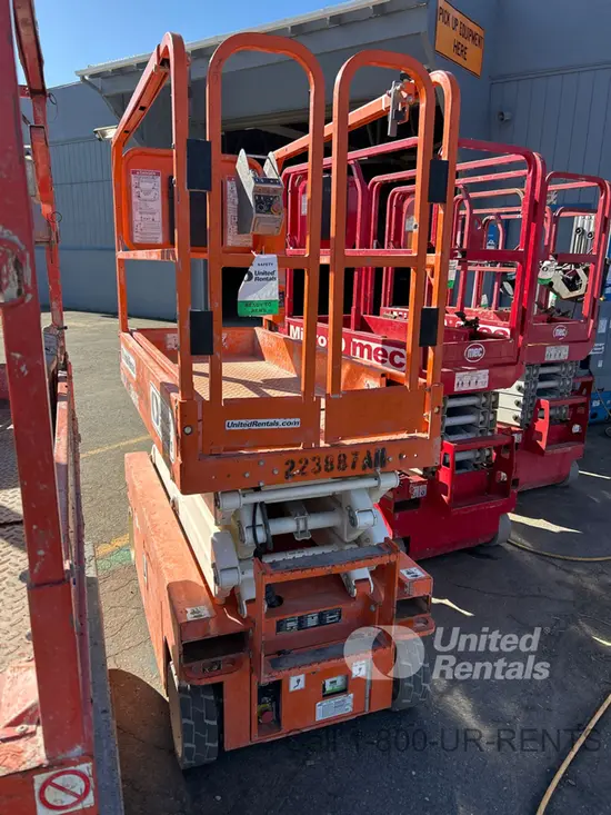 2019 Snorkel S3219E Scissor Lift