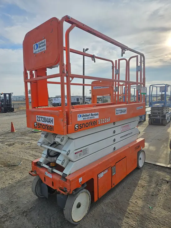 2019 Snorkel S3226E Scissor Lift