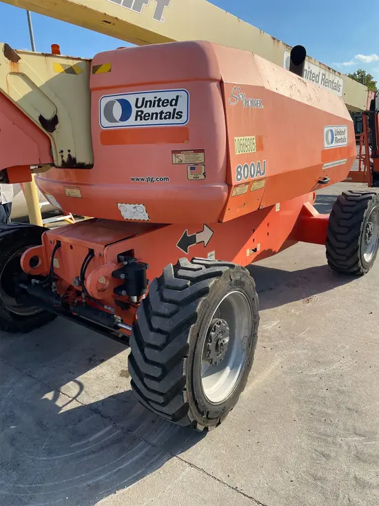 2017 JLG 800AJ Articulating Boom Lift