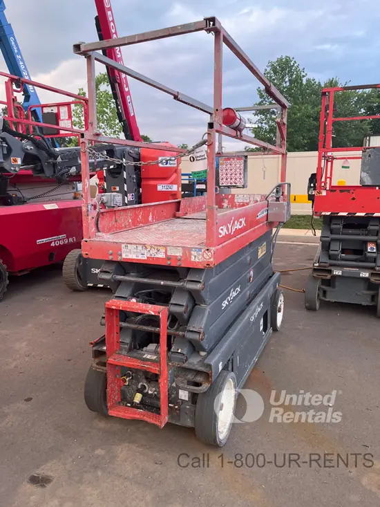 2018 Skyjack SJIII3226 Scissor Lift