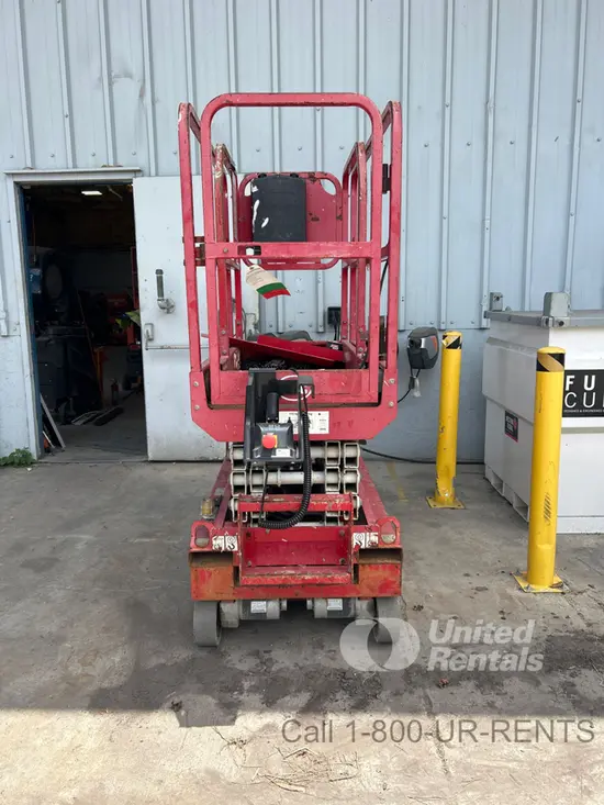 2018 MEC 1330SE Scissor Lift