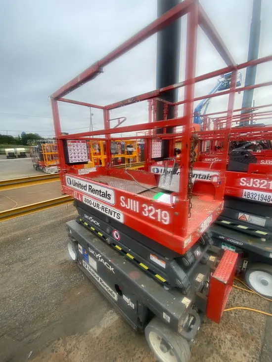2016 Skyjack SJIII3219 Scissor Lift