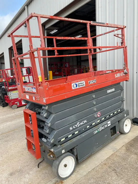 2017 Skyjack SJIII4740 Scissor Lift
