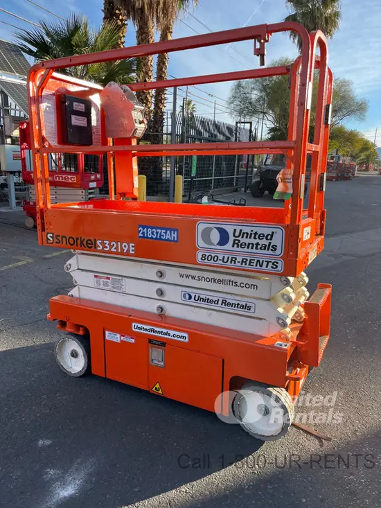 2018 Snorkel S3219E Scissor Lift