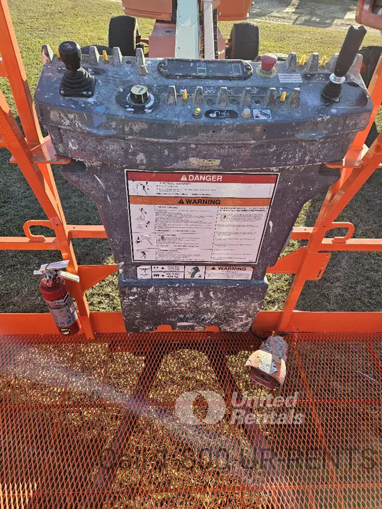 2017 JLG 400S Boom Lift