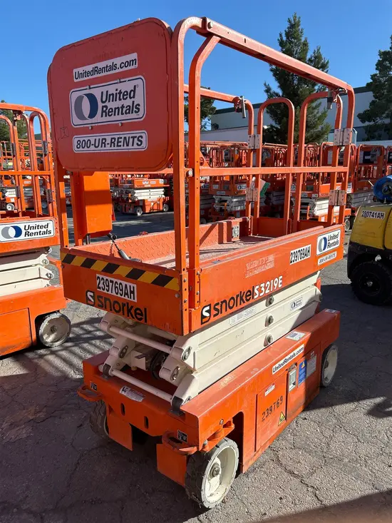 2019 Snorkel S3219E Scissor Lift