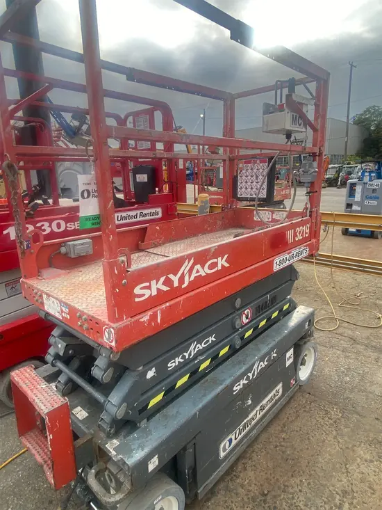 2016 Skyjack SJIII3219 Scissor Lift