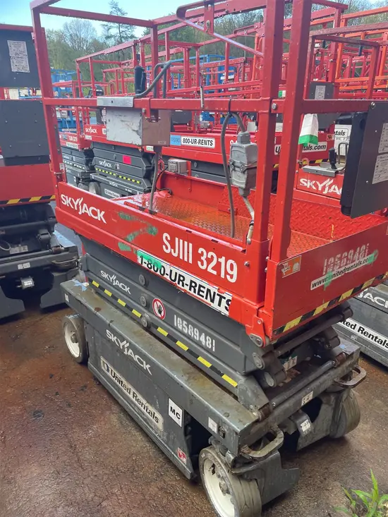 2017 Skyjack SJIII3219 Scissor Lift
