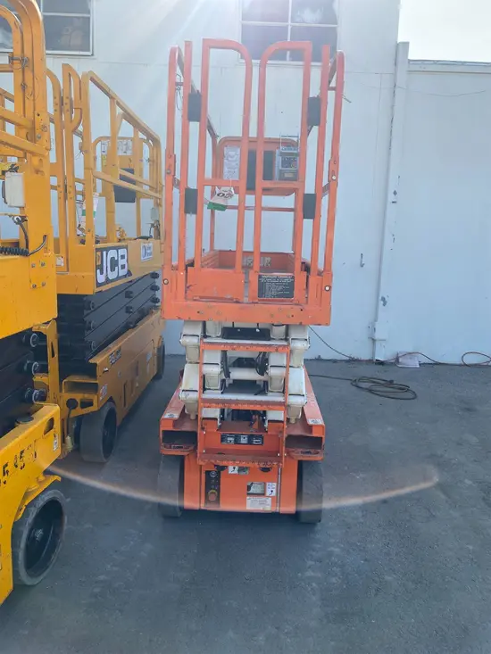 2019 Snorkel S3226E Scissor Lift