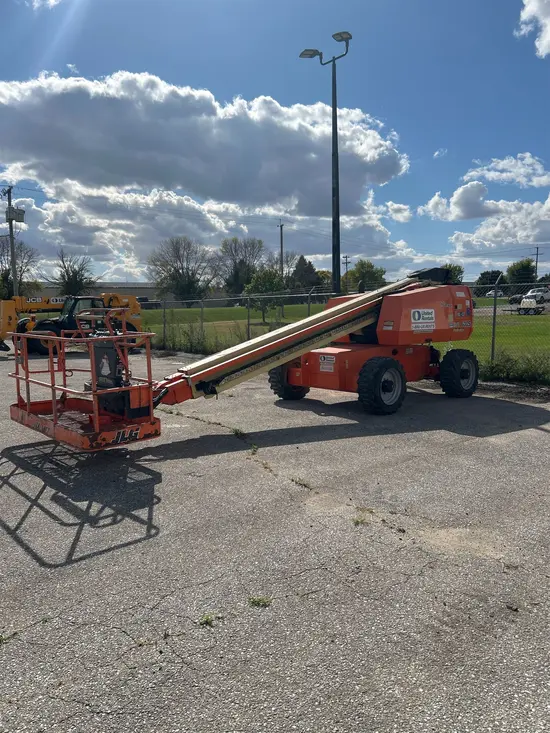 2017 JLG 600S Boom Lift