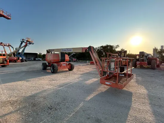 2016 JLG 800AJ Articulating Boom Lift