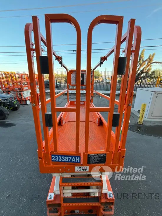 2019 Snorkel S3226E Scissor Lift