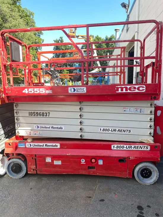 2017 MEC 4555SE Scissor Lift
