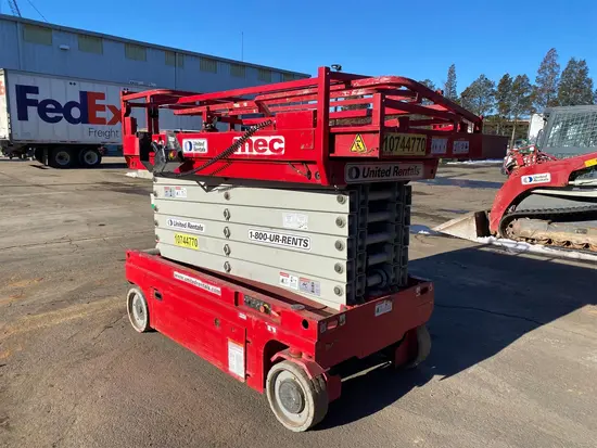 2018 MEC 4046SE Scissor Lift