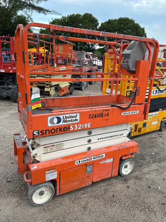 2019 Snorkel S3219E Scissor Lift