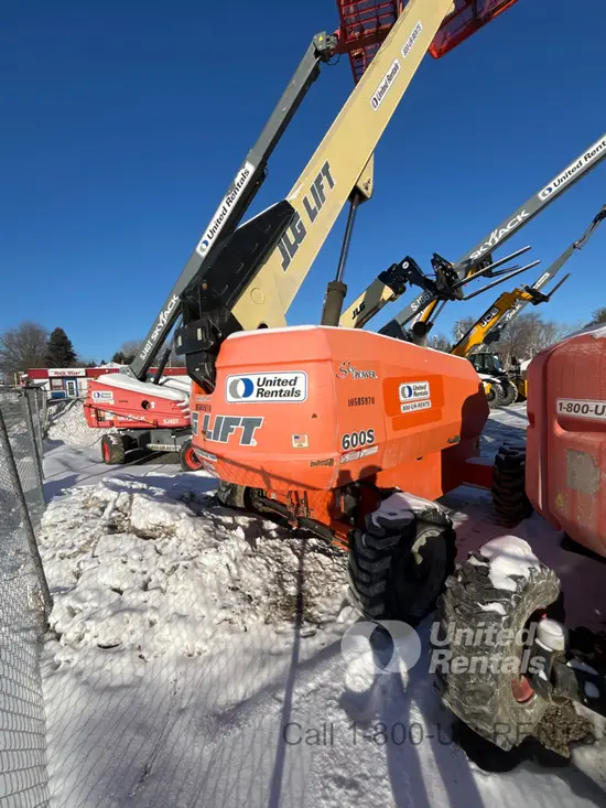 2017 JLG 600S Boom Lift