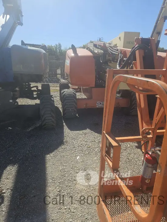 2017 JLG 450AJ Articulating Boom Lift