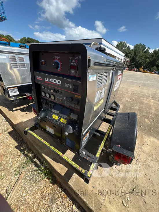 2024 Lincoln Electric LE400 Welder