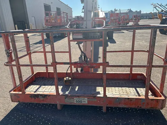 2016 Snorkel TB86J Boom Lift