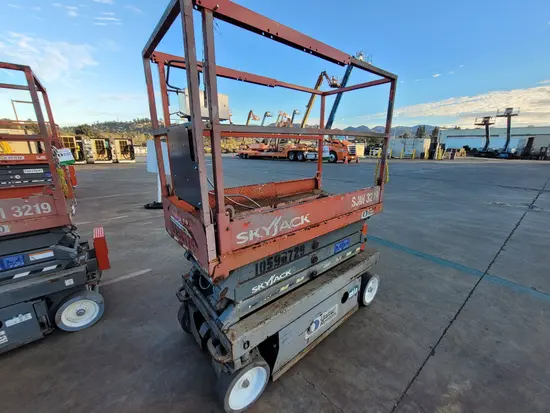 2017 Skyjack SJIII3219 Scissor Lift