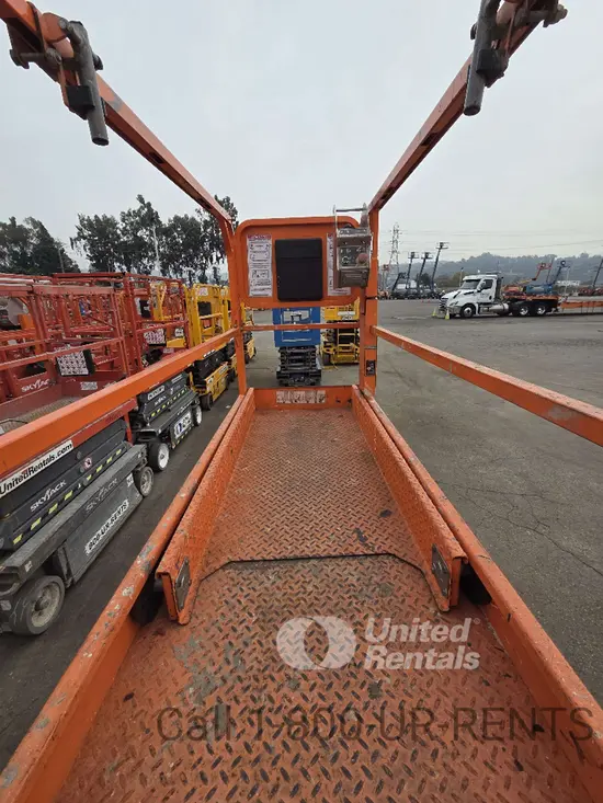 2019 Snorkel S3226E Scissor Lift