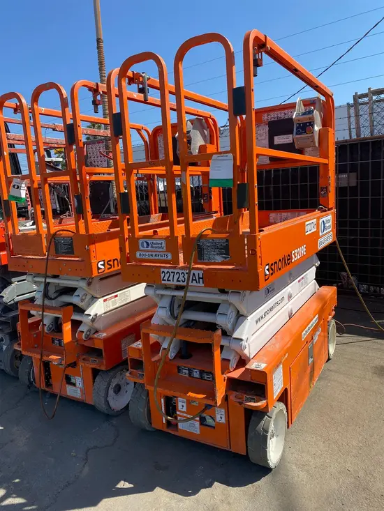 2019 Snorkel S3219E Scissor Lift