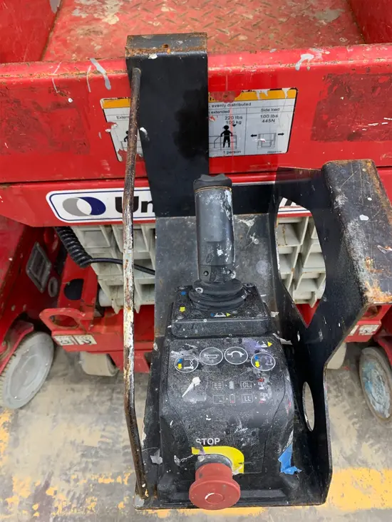 2019 MEC 1330SE Scissor Lift