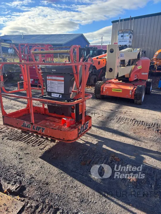 2017 JLG E450AJ Articulating Boom Lift