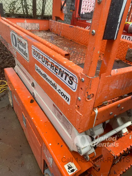 2019 Snorkel S3219E Scissor Lift