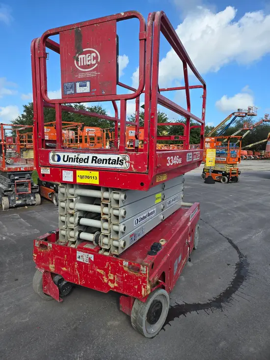 2017 MEC 3346SE Scissor Lift