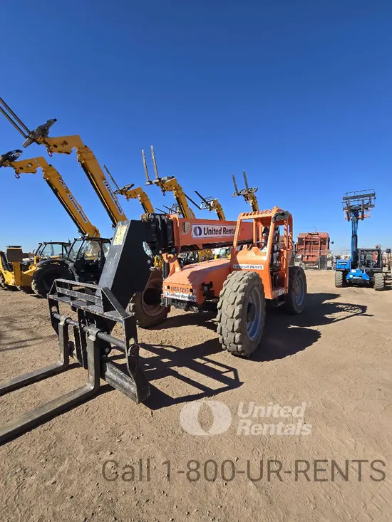 2018 SKYTRAK 6042 Forklift