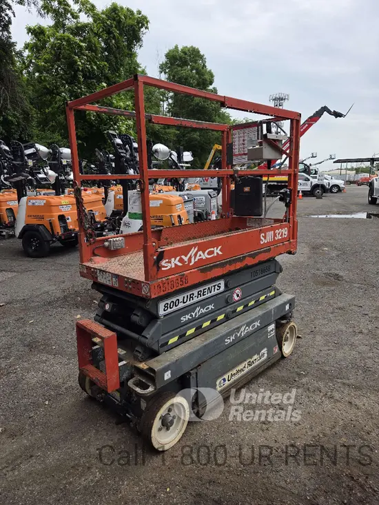 2016 Skyjack SJIII3219 Scissor Lift