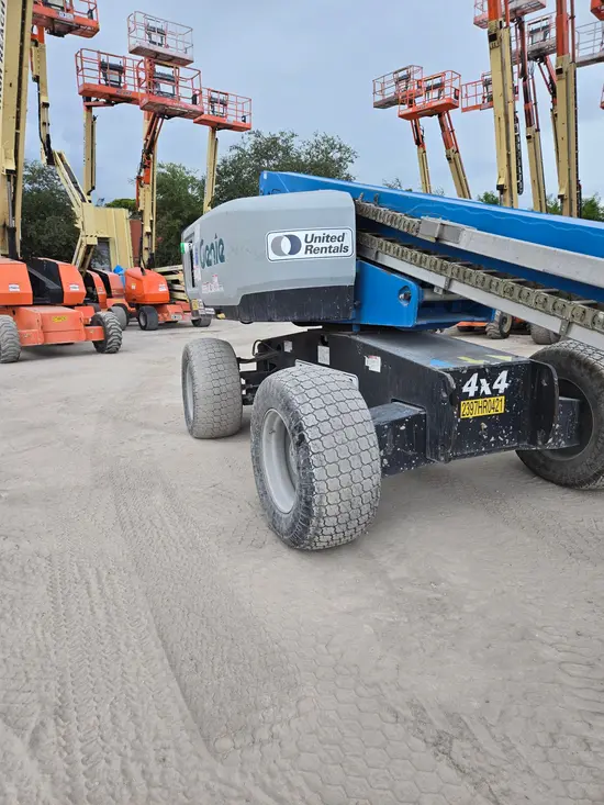 2017 Genie S-60 Boom Lift