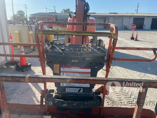 2018 JLG 460SJ Boom Lift