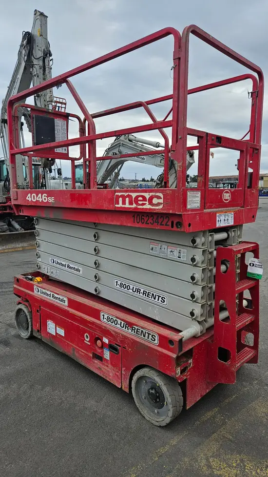2017 MEC 4046SE Scissor Lift