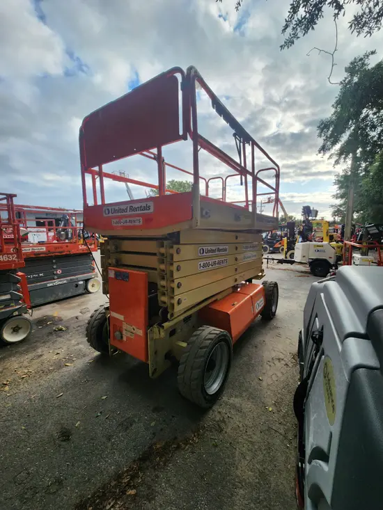 2017 JLG 4069LE Scissor Lift