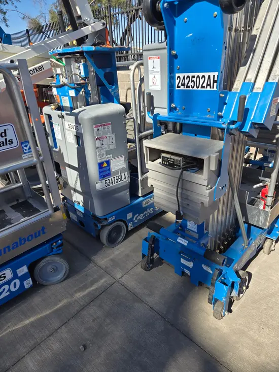 2019 Genie AWP-30SDC Pusharound Lift