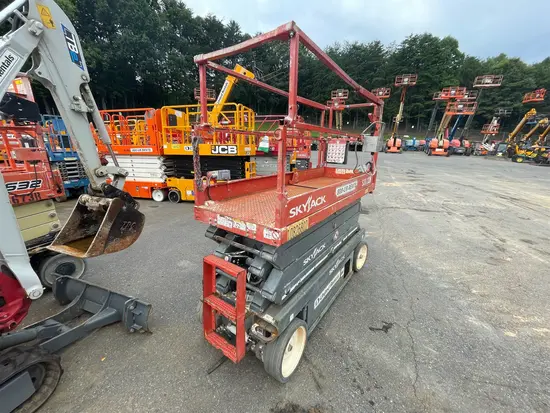 2018 Skyjack SJIII3226 Scissor Lift
