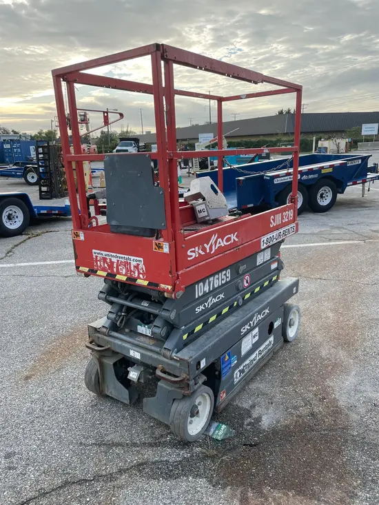 2016 Skyjack SJIII3219 Scissor Lift