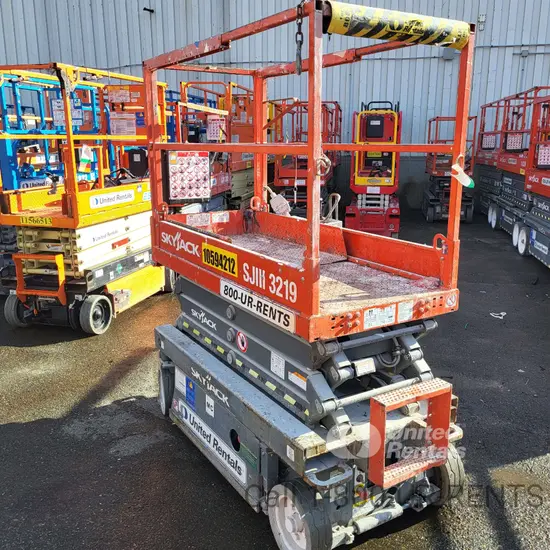 2017 Skyjack SJIII3219 Scissor Lift