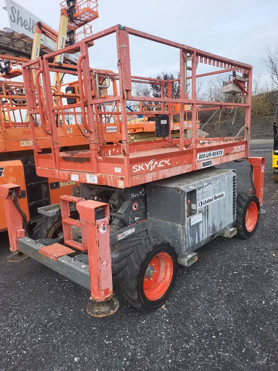 2017 Skyjack SJ6826RT Rough Terrain Scissor Lift