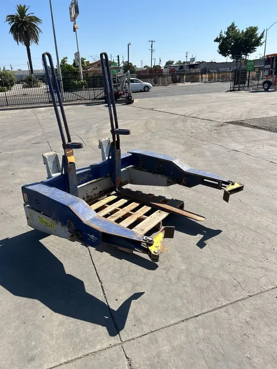 2018 Cascade 30D-FBB-48B