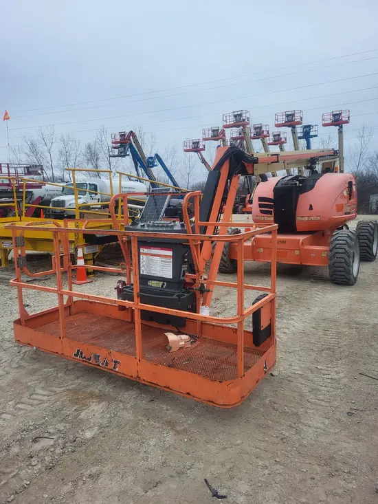 2015 JLG 600AJ Articulating Boom Lift