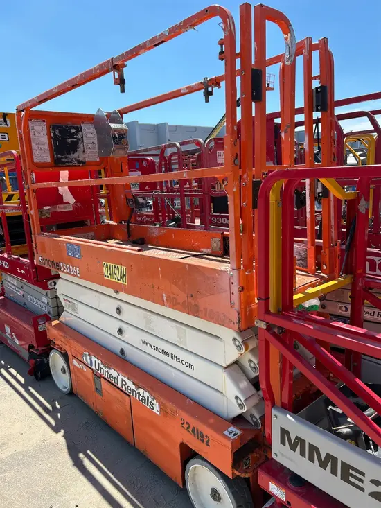 2019 Snorkel S3226E Scissor Lift